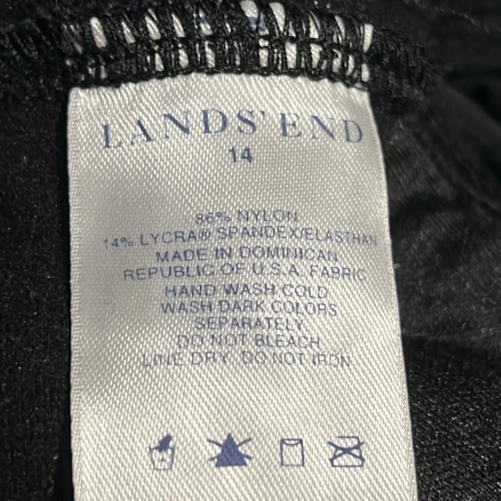 Lands’ End Women’s Tankini Size 14 Black With White Trim On Top - Picture 5 of 9